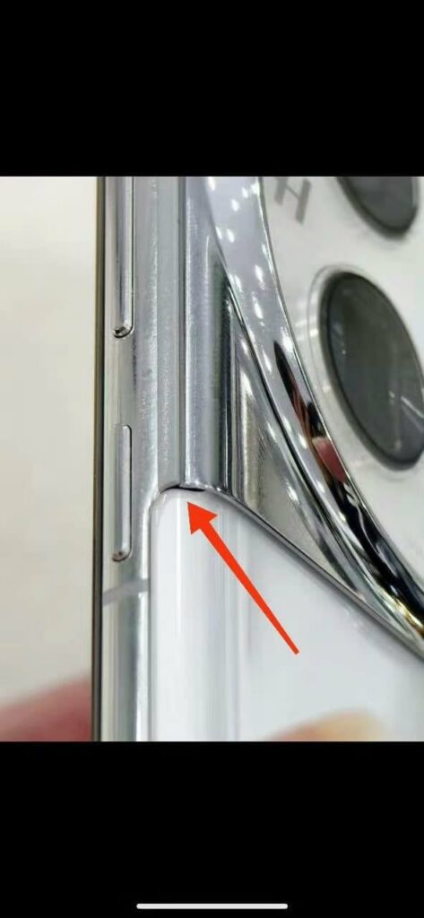 Is the ultimate Flagship Smartphone OnePlus 12 a "Manufacturing Disaster"?